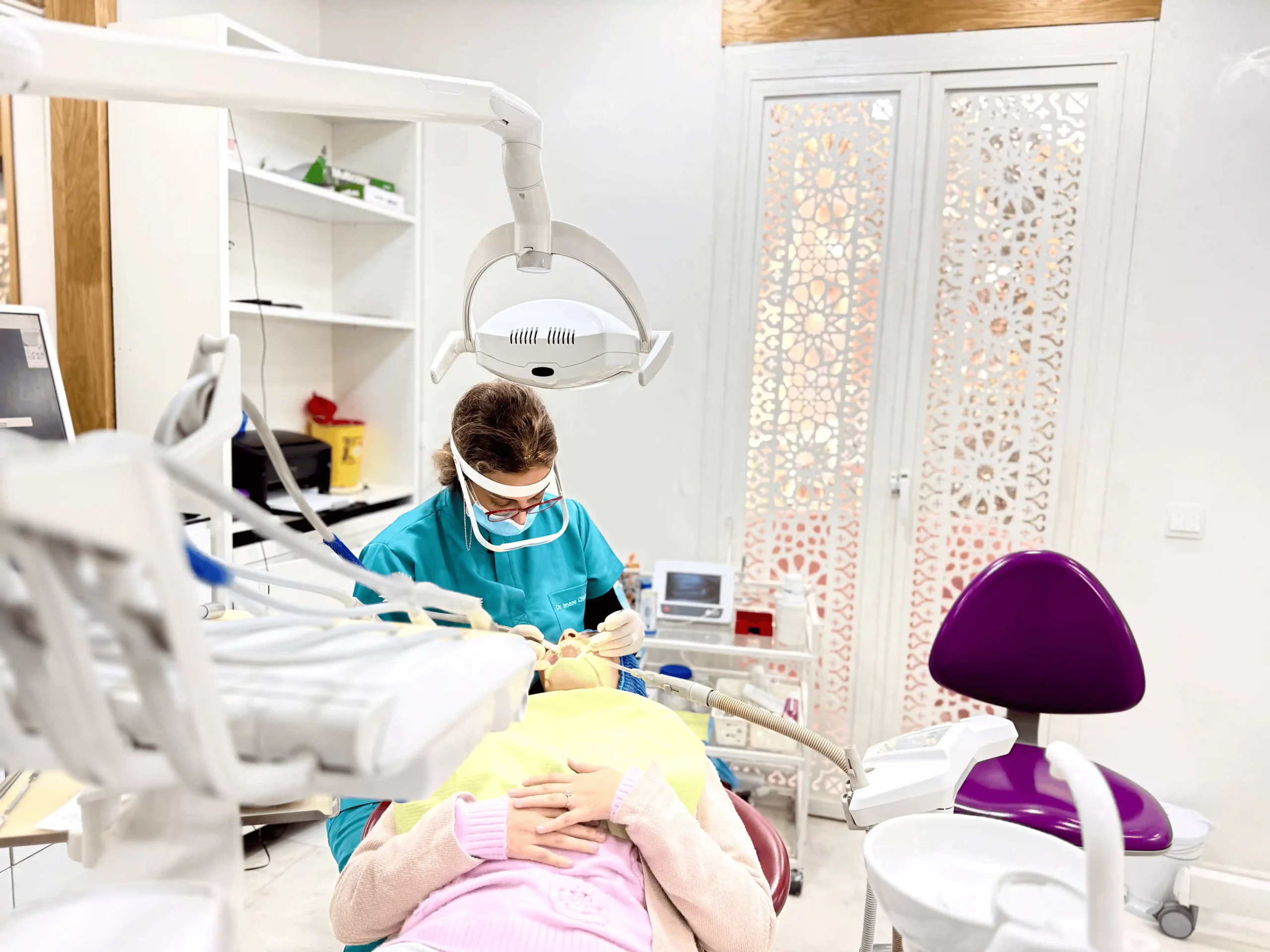 Cabinet dentaire Dr Imane Charaf Marrakech chirurgie dentaire